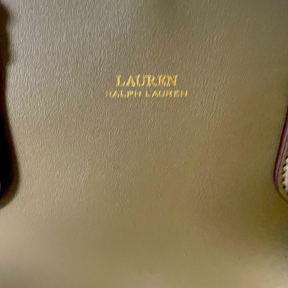 BRAND NEW,  LAUREN, by RALPH LAUREN LEATHER BAG 
OLIVE GREEN 
WITH TOP HANDLES - Picture 9 of 10